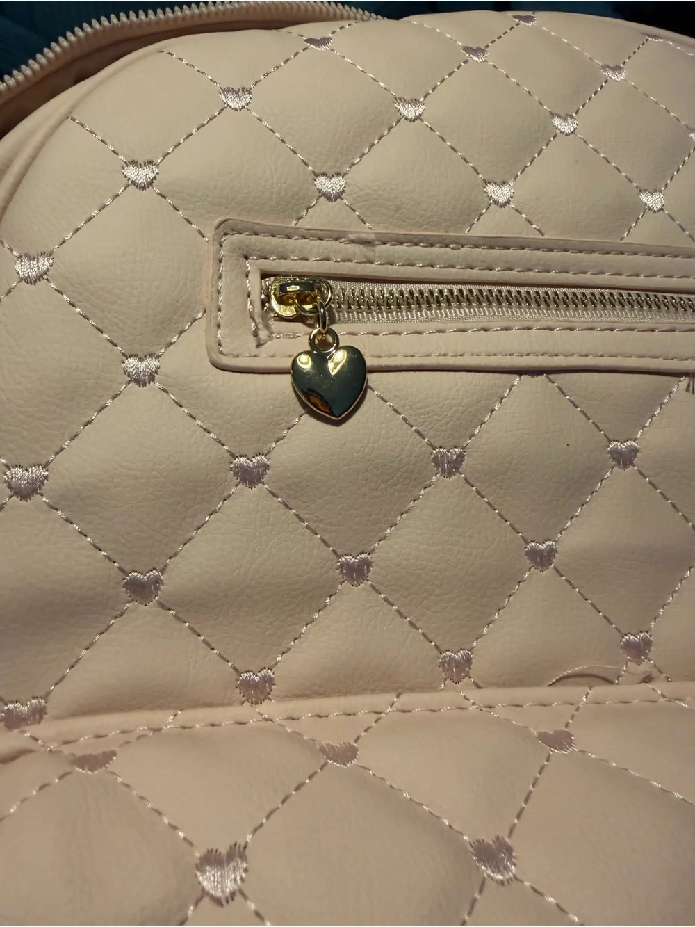 Underonesky Quilted Heart Accent Backpack - Pink